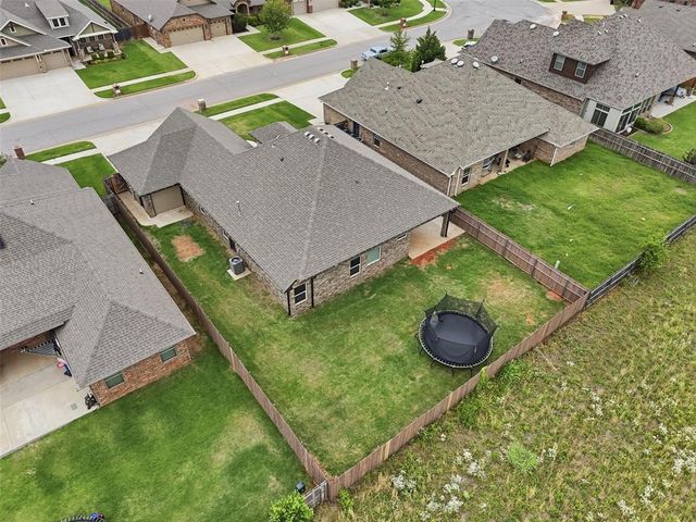 4520 McCann Avenue, Mustang, OK 73064