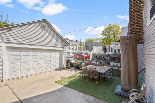 2839 Wellman Avenue, Bronx, NY 10461