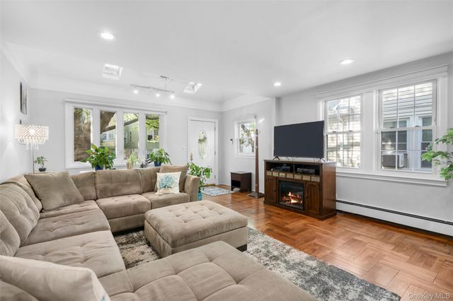 2839 Wellman Avenue, Bronx, NY 10461