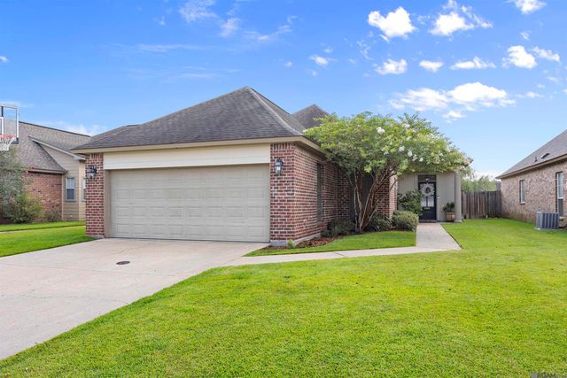 8967 Lake Mist Ave, Baton Rouge, LA 70810