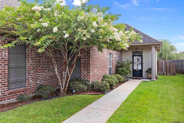 8967 Lake Mist Ave, Baton Rouge, LA 70810