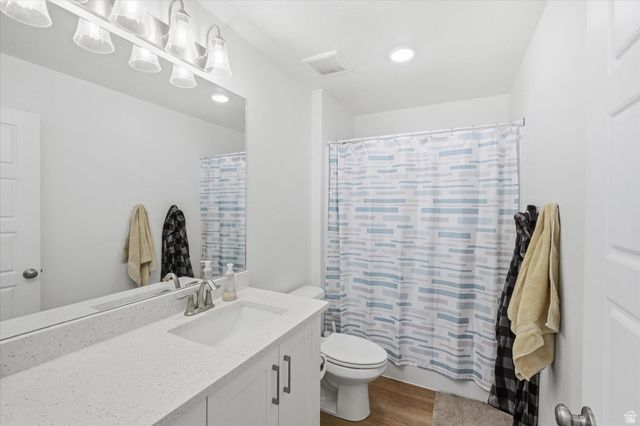 531 E 600 S, Hyrum, UT 84319