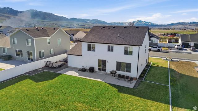 531 E 600 S, Hyrum, UT 84319