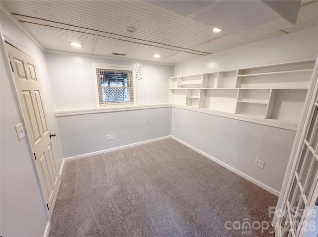 7827 Mallen Drive, Charlotte, NC 28212
