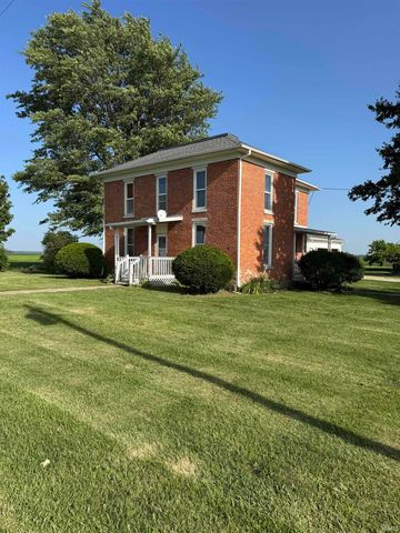 721 E 100 S, Huntington, IN 46750