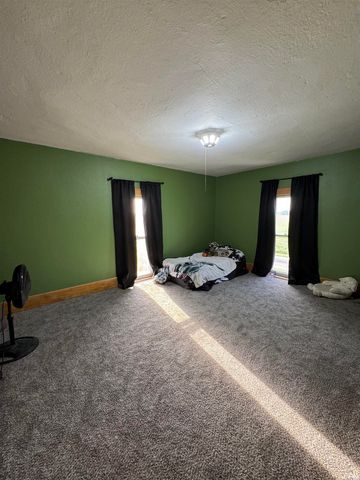 721 E 100 S, Huntington, IN 46750