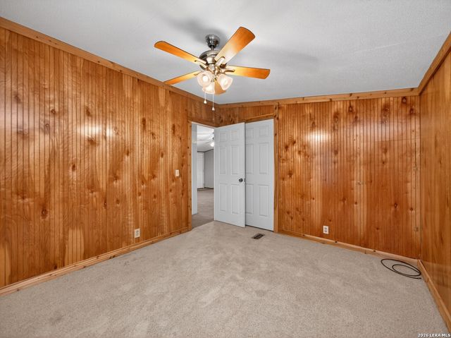 565 Qappuella Dr, Canyon Lake, TX 78133