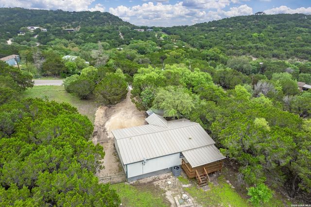565 Qappuella Dr, Canyon Lake, TX 78133