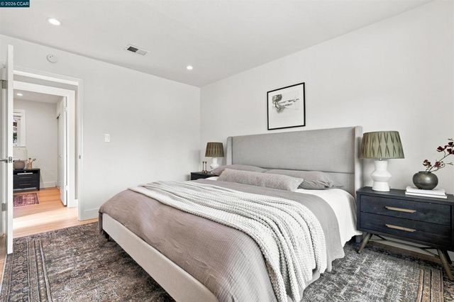 1422 Novato Ct, Walnut Creek, CA 94597