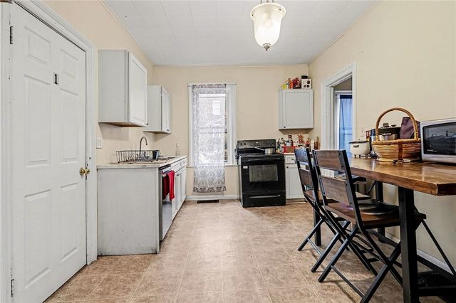 167 Pulteney Street, Geneva City, NY 14456