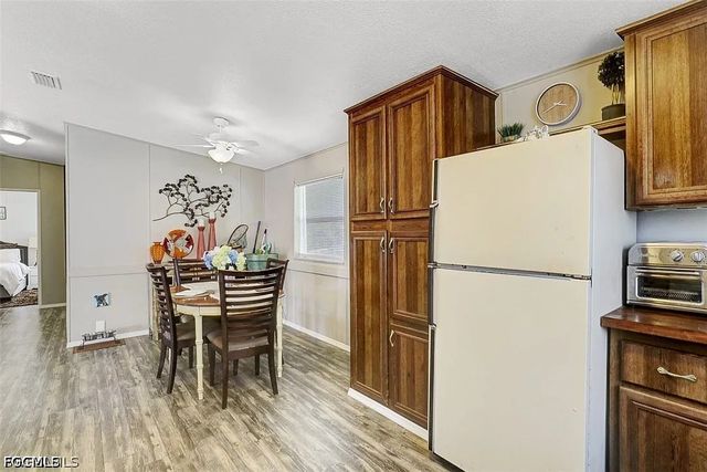 2023 Gish LN, North Fort Myers, FL 33917