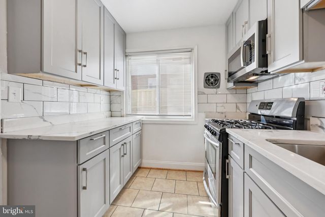 5824 FIFER DR, Alexandria, VA 22303