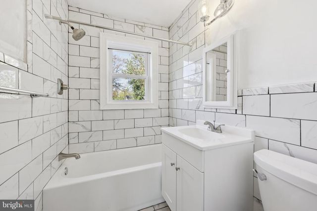 5824 FIFER DR, Alexandria, VA 22303