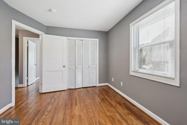 5824 FIFER DR, Alexandria, VA 22303
