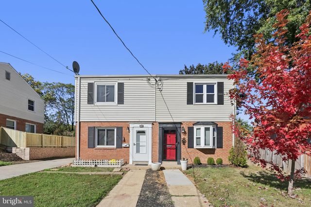 5824 FIFER DR, Alexandria, VA 22303