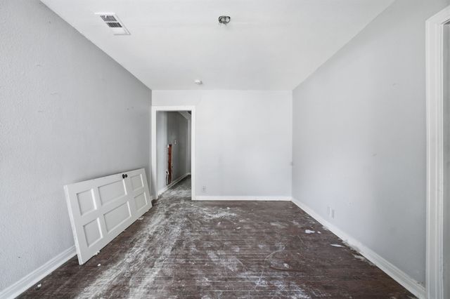 2508 Roanoke Avenue, Dallas, TX 75235