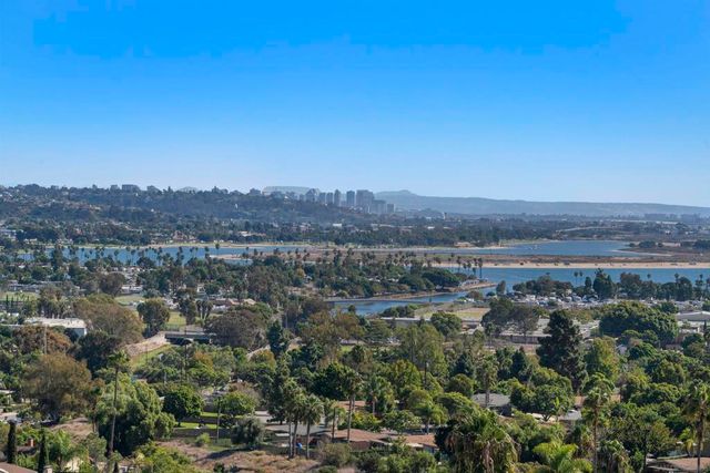 2431 Wilbur Ave, San Diego, CA 92109