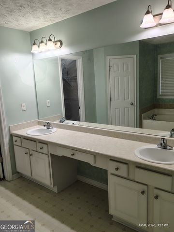 1359 River Club Drive NE, Conyers, GA 30012