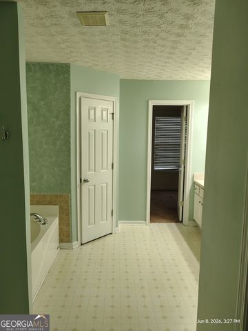 1359 River Club Drive NE, Conyers, GA 30012