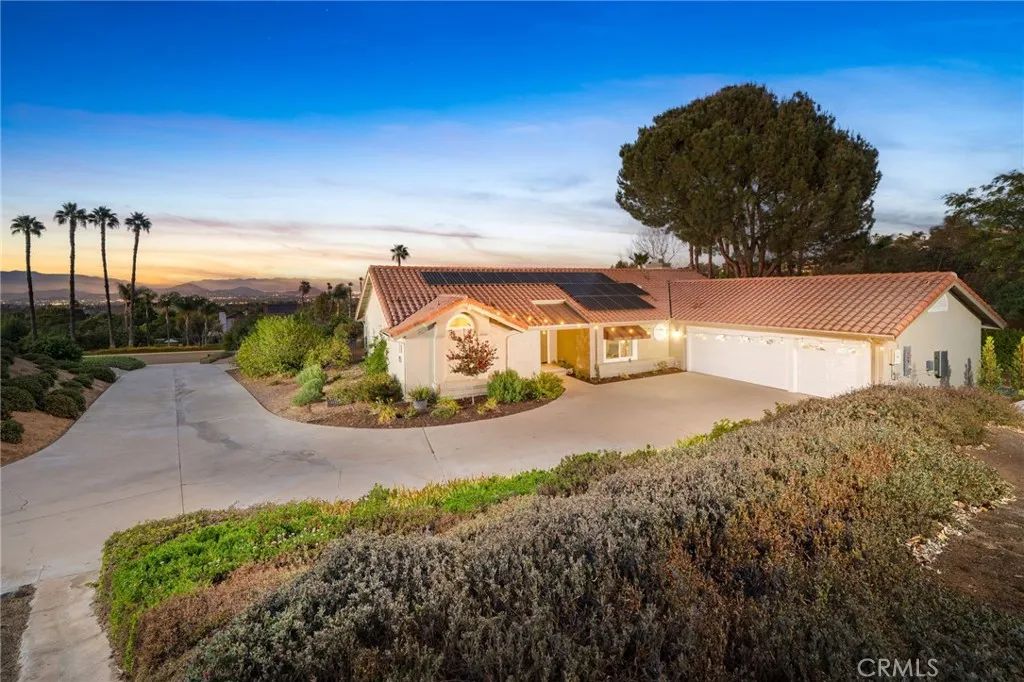 16401 Orangewind Lane, Riverside, CA 92503