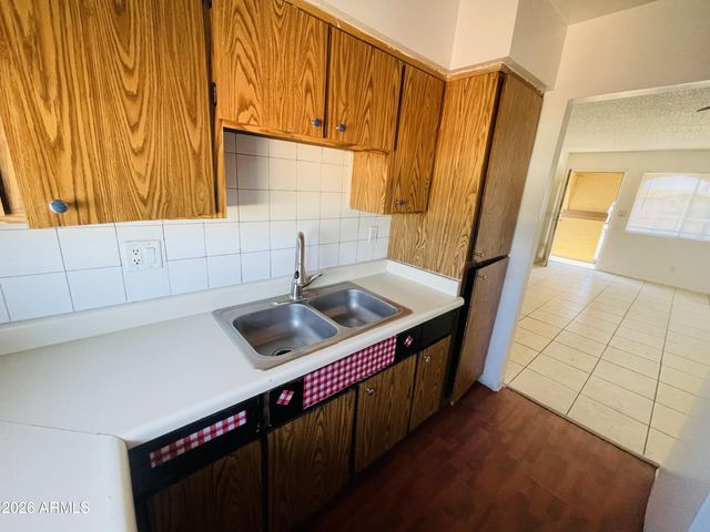 7143 N 66TH Drive, Glendale, AZ 85301