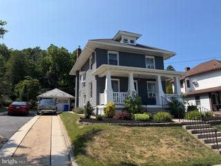 38 W 33RD ST, Reading, PA 19606