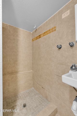 2315 PORTLAND Avenue, El Paso, TX 79930