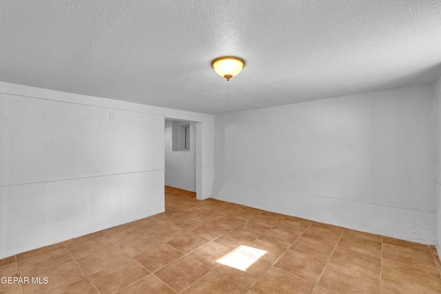 2315 PORTLAND Avenue, El Paso, TX 79930