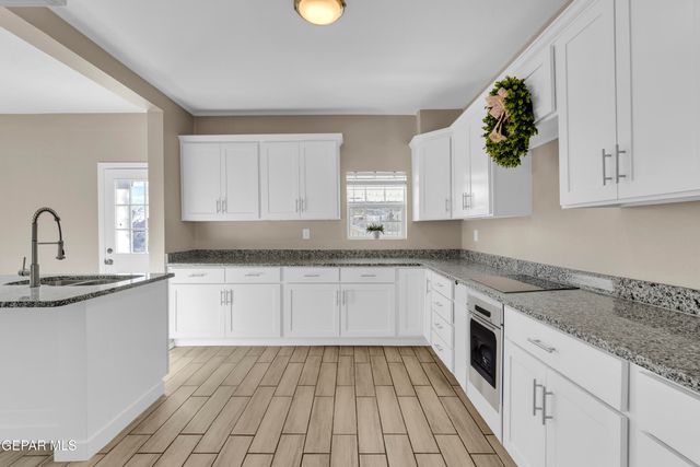 2315 PORTLAND Avenue, El Paso, TX 79930