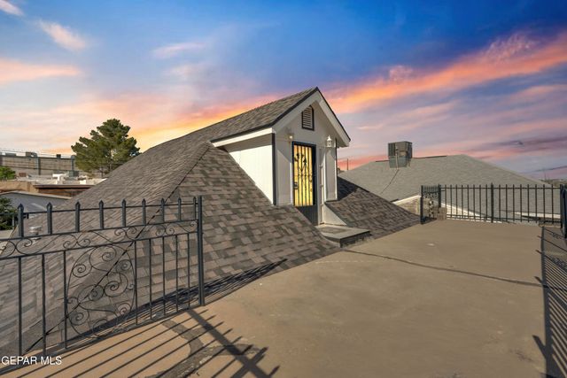 2315 PORTLAND Avenue, El Paso, TX 79930