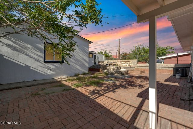 2315 PORTLAND Avenue, El Paso, TX 79930