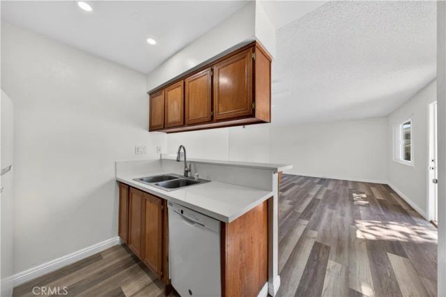 2944 Winfield, La Verne, CA 91750