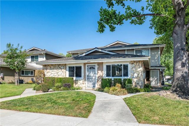 2944 Winfield, La Verne, CA 91750