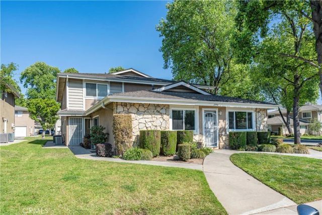 2944 Winfield, La Verne, CA 91750