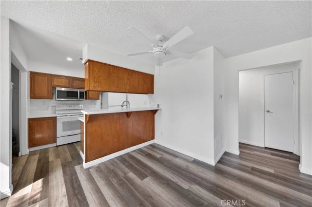 2944 Winfield, La Verne, CA 91750