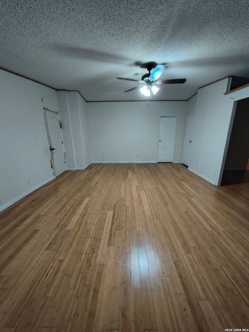 22704 Savannah, Von Ormy, TX 78073