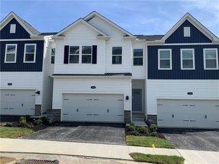 214 Paddock Lane, Harmony Boro, PA 16037
