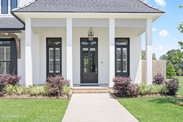 302 Greyford Drive, Lafayette, LA 70503