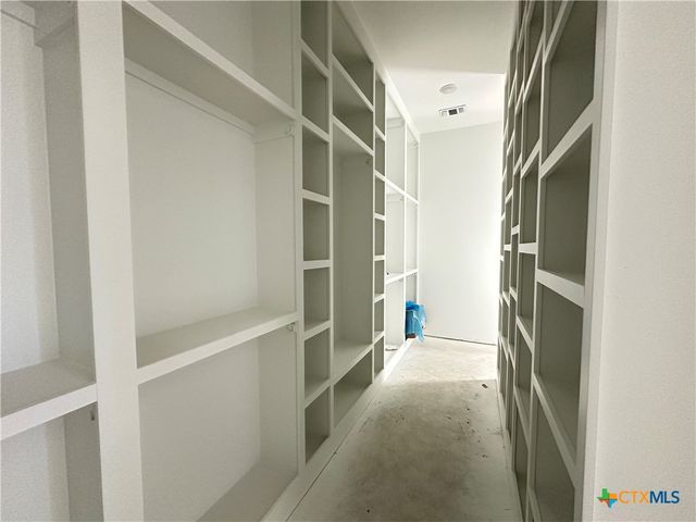 430 Dos Rios, Morgans Point Resort, TX 76513