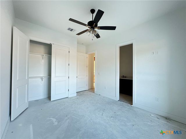 430 Dos Rios, Morgans Point Resort, TX 76513