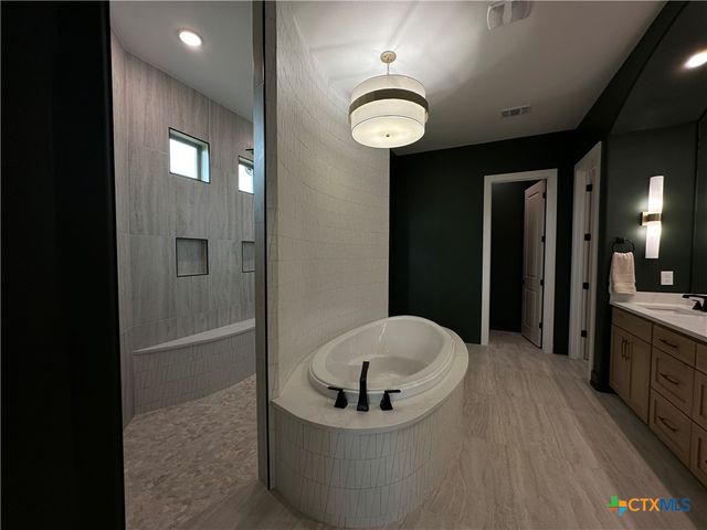 430 Dos Rios, Morgans Point Resort, TX 76513