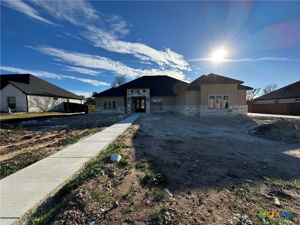 430 Dos Rios, Morgans Point Resort, TX 76513