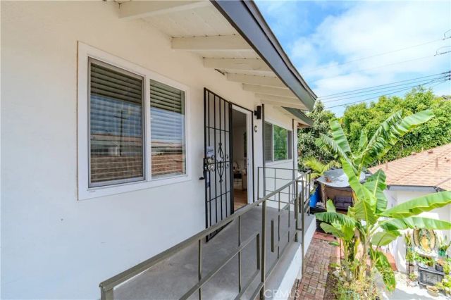308 S Laurel Street, Santa Ana, CA 92704