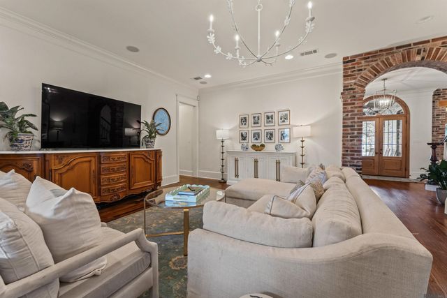 7665 Richards Dr, Baton Rouge, LA 70809