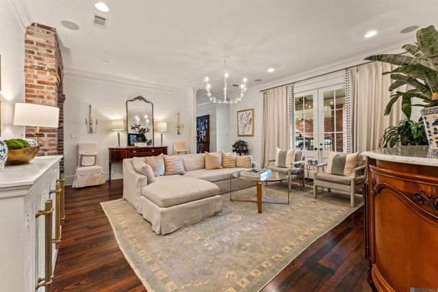 7665 Richards Dr, Baton Rouge, LA 70809