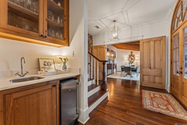 7665 Richards Dr, Baton Rouge, LA 70809