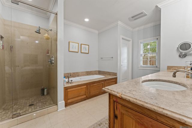 7665 Richards Dr, Baton Rouge, LA 70809