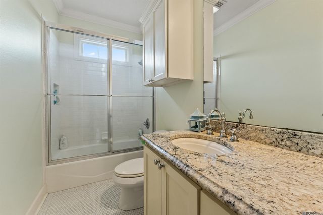 7665 Richards Dr, Baton Rouge, LA 70809