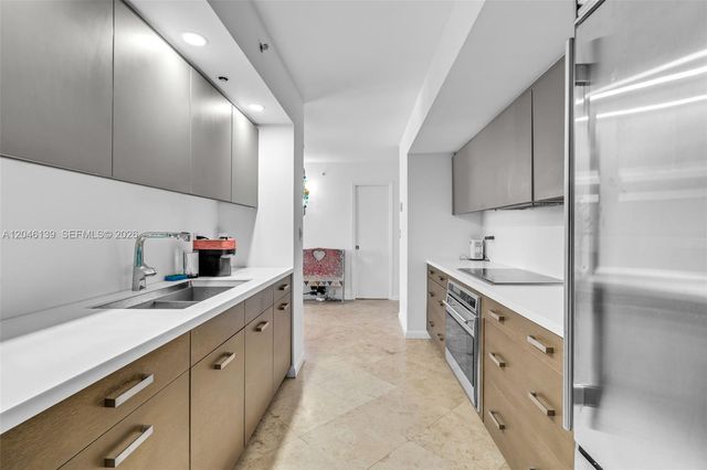 6917 Collins Avenue 404, Miami Beach, FL 33141