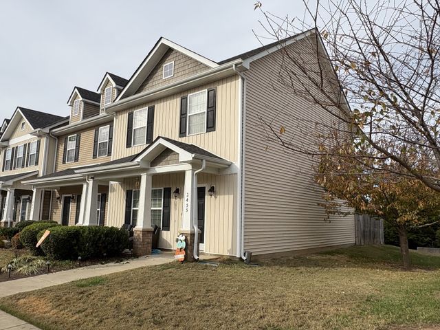 2455 New Holland Cir, Murfreesboro, TN 37128